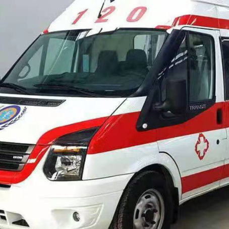 魏都非急救护送病人转院租赁救护车的优缺点对比